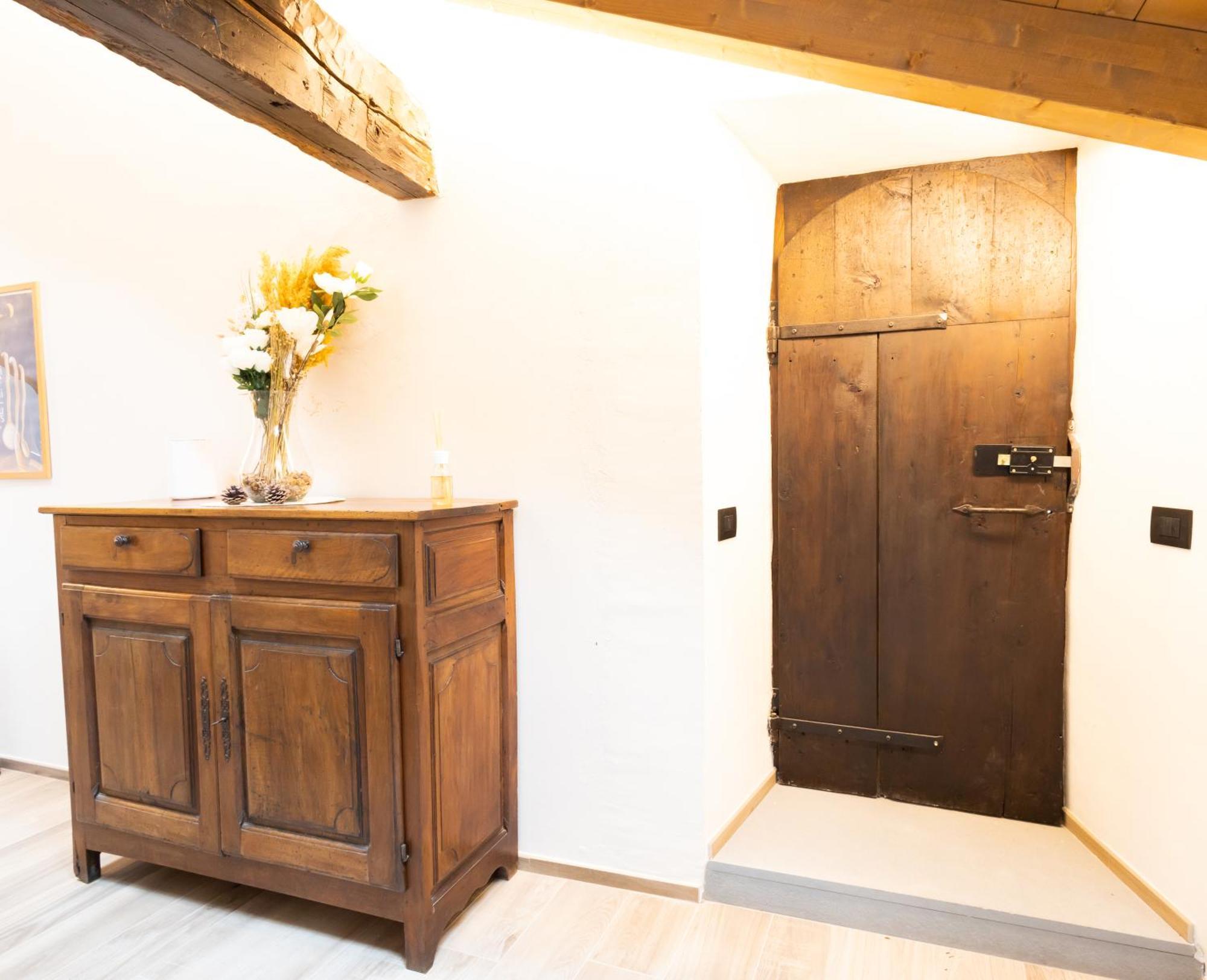 Maison Aubert In Centro Storico 아오스타 외부 사진